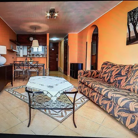 Parque Santiago 1 * أرونا